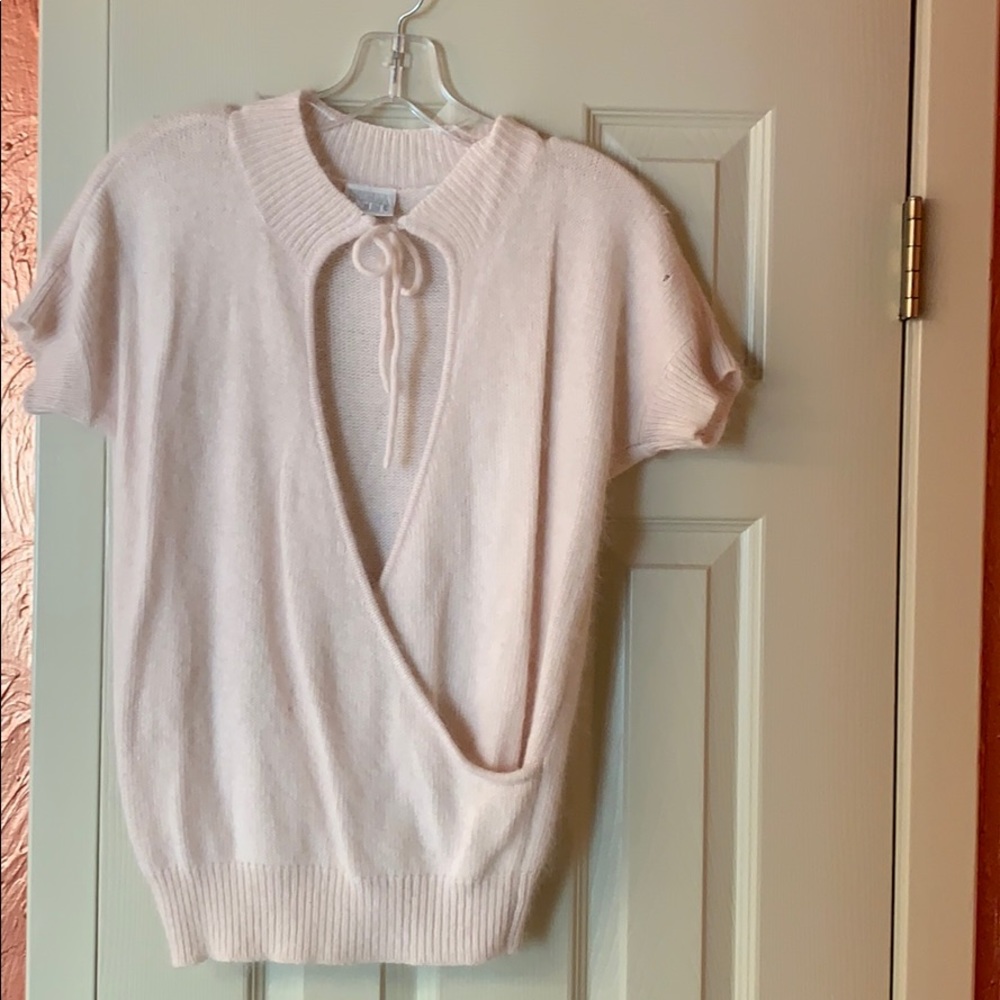 Pale pink Cashmere Moda International tie neckline